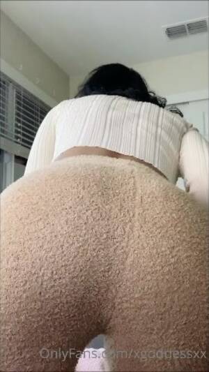 Mexican Fart Porn - Mexican girl fart comp - ThisVid.com