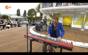 heidanism sexy nude beach - Cats On Trees Ã  Mainz pour ZDF