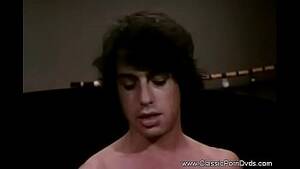 Classic Porn Horny Devils - Classic Horny Devil MILF - XNXX.COM