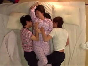 Mother Fucking Sex - tn.hot-sex-tube.com/c2/df/c2dfb847.jpg