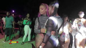 black jamaican girl dance party - Flirt Beach Party, New Jamaica Dancehall Video 2019 - XVIDEOS.COM