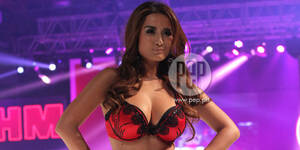 Ehra Madrigal Pussy - Ehra Madrigal on losing 30 pounds: \