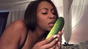black girl sucking pickle - Food Sex - Sloppy Blowjob - Sucking Cucumbers - Spitting - EbonyLovers -  Free Porn Videos - YouPorn