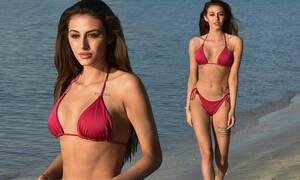 nude beach candid gof - Too Hot To Handle's Chloe Veitch sizzles in a tiny red bikini in Dubai |  Daily Mail Online