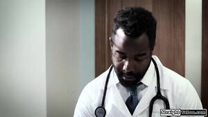 busty black doctor - Black Doctor Anal Fucks A Busty Patient During Rectal Exam - EPORNER