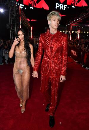 Megyn Kelly Porn Captions - Megan Fox Wears a Naked Dress With Machine Gun Kelly at the MTV VMAs in 2021