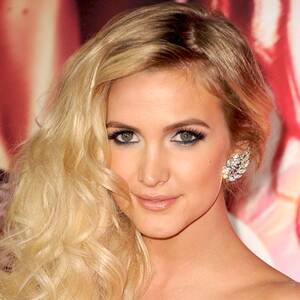 Ashlee Simpson Nude Porn - Beauty Police: Ashlee Simpson Goes Full-On Pageant Girl