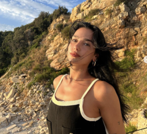 gallery dump nudist beach - Dua Lipa nude: Dua Lipa's most naked moments