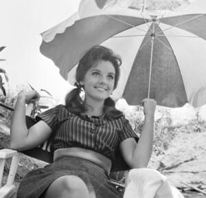 Harris Faulkner Porn Gif - Notable deaths in 2020