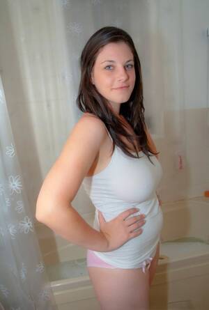 Bex Porn Tight Shirt - Bex Porn Pics & Nude Pictures - AllPantyPics.com