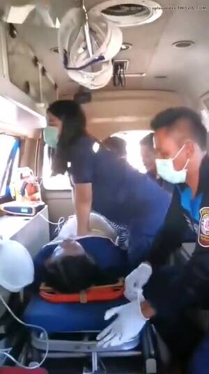 Ambulance Porn - Real ambulance resuscitation - ThisVid.com