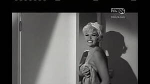 Jayne Mansfield Hardcore Porn - Jayne Mansfield Topless Scene - XVIDEOS.COM