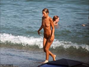 naked beach dvd - Porn Pictures - BeachHunters.com - Russian Beach Voyeur