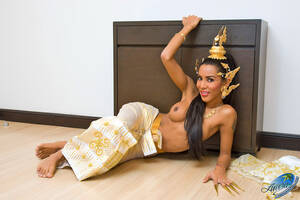 areeya ladyboy in outfit - Areeyas-World - Hot Thai tranny shows off her awesome body