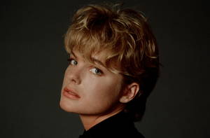 Erika Eleniak Porn Cory Haim - Erika Eleniak