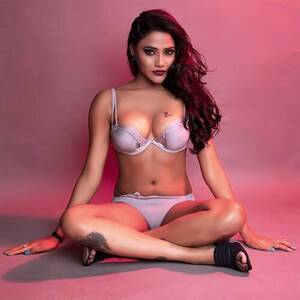 Indian Porn Star Hot - Indian models - ruks-khandagale-hot-actress-indian-web-series-(21) Porn Pic  - EPORNER