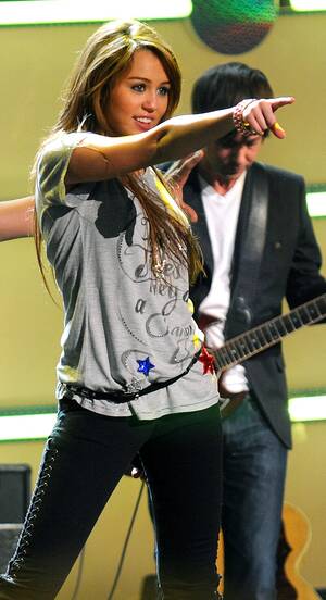 Miley Cyrus Nastiest Xxx - Miley Cyrus videography - Wikipedia