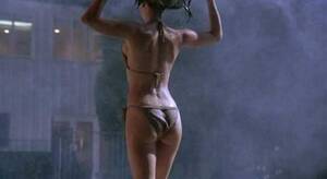 Kari Wuhrer Porn Name - Kari Wuhrer :: Celebrity Movie Archive