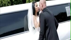 I Fucked The Bride - Fucking The Bride - XVIDEOS.COM