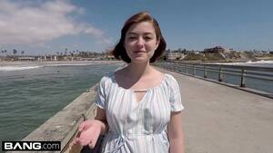 Beach Casting Porn - Free 18 year old amateur in her first casting scene Porn Video HD