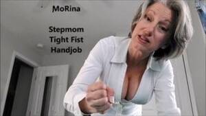 an experienced mom is giving a handjob - Mature Handjob - MatureTube.com
