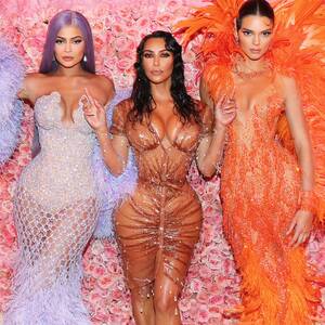 Miley Cyrus Creampie Porn - Kim Kardashian, Kylie and Kendall Jenner Among Most Searched for  Celebrities on Pornhub in 2019