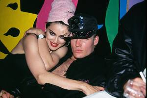 drunk sex orgy on boat - 10 Music Publicity Stunts Gone Wrong