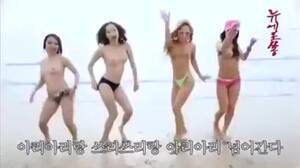 Korea Sexy Beach - Group of Korean girls nude on beach, full Beach fuck video (Jan 3, 2017)