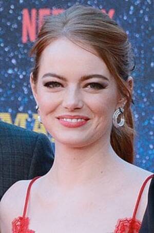 Cum On Face Emma Stone Porn - TIL that Emma Stone's low-pitched husky voice is a result of having baby  colic, a condition of constant screaming as an infant. : r/todayilearned