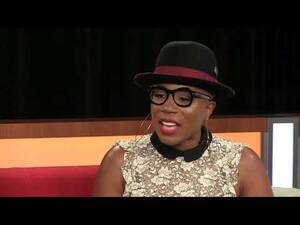 kathy griffin upskirt pussy - Today in Entertainment: CNN fires Kathy Griffin over gory Trump photo;  Lebanon officially bans 'Wonder Woman' - Los Angeles Times