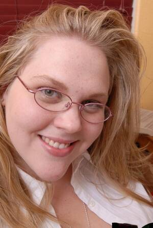 Blonde Hair Glasses Porn - Blonde Glasses Nude Pics & Blonde Porn Photos - HotBlondePussy.com