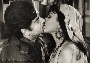 indian actress kimi katkar naked - Kimi Katkar Another B' Town Sex Bomb