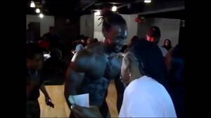 milfs sucking stripper cock - Hungry Milf Sucks Male Stripper - XVIDEOS.COM