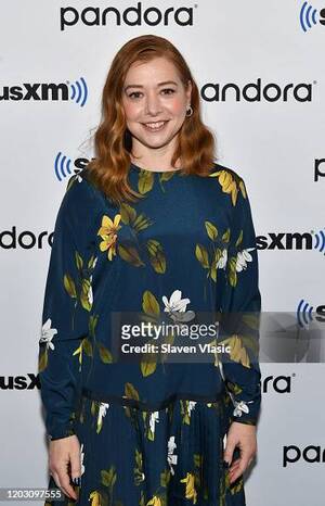 Alyson Hannigan Porn Dp - 1,765 Alyson Hannigan Photos Stock Photos, High-Res Pictures, and Images -  Getty Images