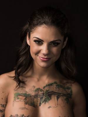 Beautiful Tattoos On Light Skin Girl Porn - Photographer Captures Intimate Portraits of Popular Adult Stars - Slide 3