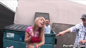 huge facial surprises - Huge Cum Shot Surprise Facials at cumshotsurprise.com 2 - XVIDEOS.COM