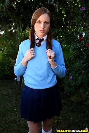 Kali Kenzington Hd Gallery - Pure18 Kali Kenzington Fem Shaved Beautyandbraces yes porn pics xxx