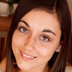 Freckled Nose Latina Amateur Porn - Freckled Nose Latina Amateur Porn | Sex Pictures Pass