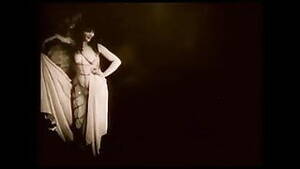 1910 French Porn - Vintage French Threesome & Cumshot (1910) - EROTICAGE Watch Free Vintage  Porn Movies