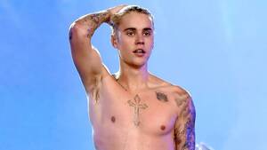 Full Justin Bieber Porn - Justin Bieber Swims Naked With Models: Internet Reactions! | Us Weekly