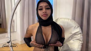 Hot Muslim Arab Girls Pussy - ARABIAN MUSLIM GIRL WITH HIJAB FUCKED HARD BY WITH MUSCLE MAN - XVIDEOS.COM