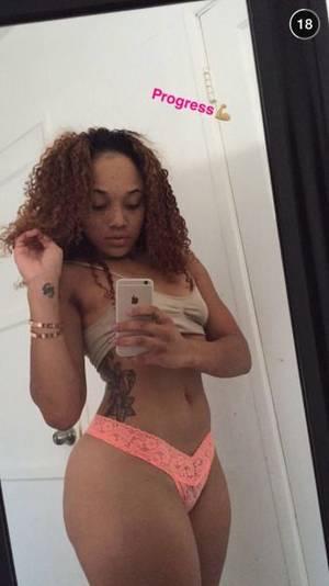 Cocaine Lorraine Sexy - Cocaine Lorraine