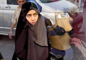 Iran Sex Only - Tales of Love and Sex in Iran - Tehran Bureau | FRONTLINE | PBS