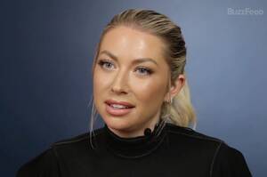 Alison Waite Porn - Interview: Playboy Playmate Alison Waite Talks Macanudo Cigars, Dating, and  Her Dream Job | Complex