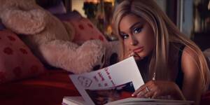 Ariana Grande Porn Twin - Has Ariana Grande covered up her Pete Davidson tattoo with a tribute to Mac  Miller?