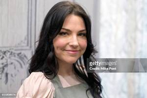 amy lee - 292 fotografias e imagens de Presents Amy Lee - Getty Images