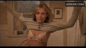 Michelle Pfeiffer Sex Scene - Michelle Pfeiffer Underwear scenes in One Fine Day - UPSKIRT.TV