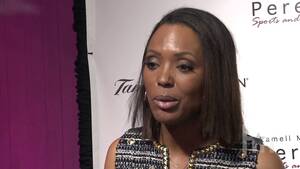 Aisha Tyler Sex Tape - Aisha Tyler on Kanye: I Worry He Can't Control is Own Mania - YouTube