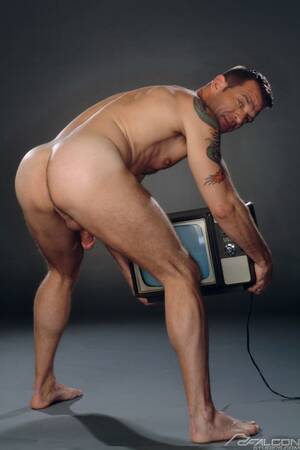 Gus Mattox Gay Porn - voyeurbulgedude: PORNSTAR Gus Mattox Gus had an established career in  mainstream show business (using real name Tom Judson) as an actor and  musical composer. Then he performed in one gay porn performance