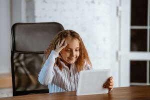 Girl At Computer Watching Porn - What to do if your kid is watching porn? - CyberPurify